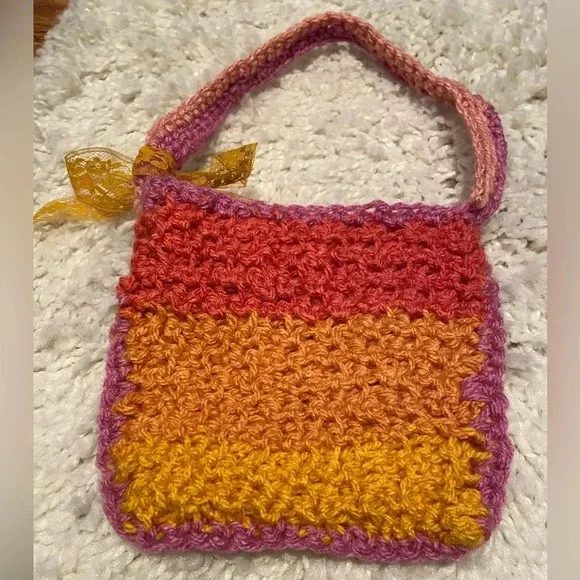 Handmade crochet cute small bag - Picture 2 of 5